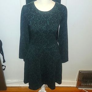 Flattering Green Fall/Winter Dress